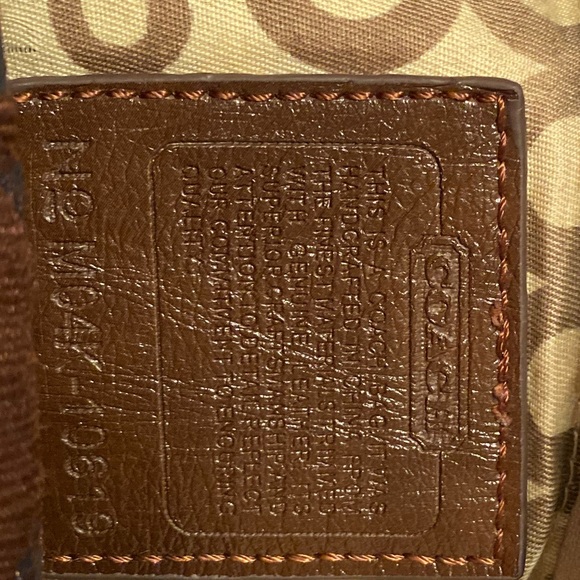Handbags - Coach purse